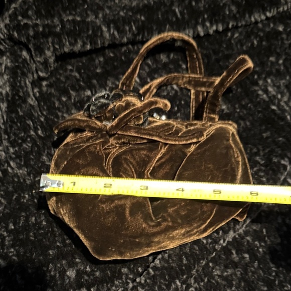 Luxurious Velvet Clutch in Rich Brown - Picture 7 of 8